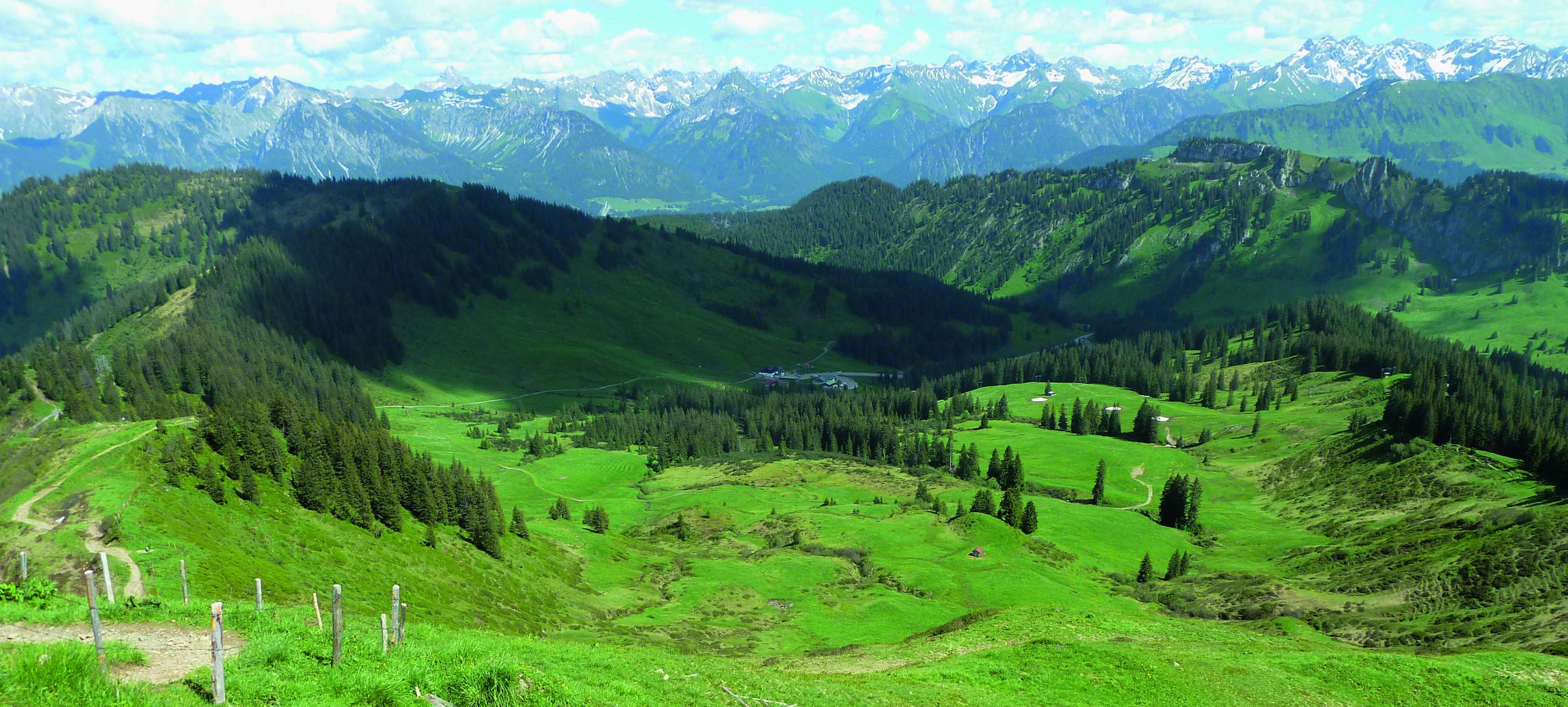 Blick vom Riedberger Horn (Foto: Winfried Berner)