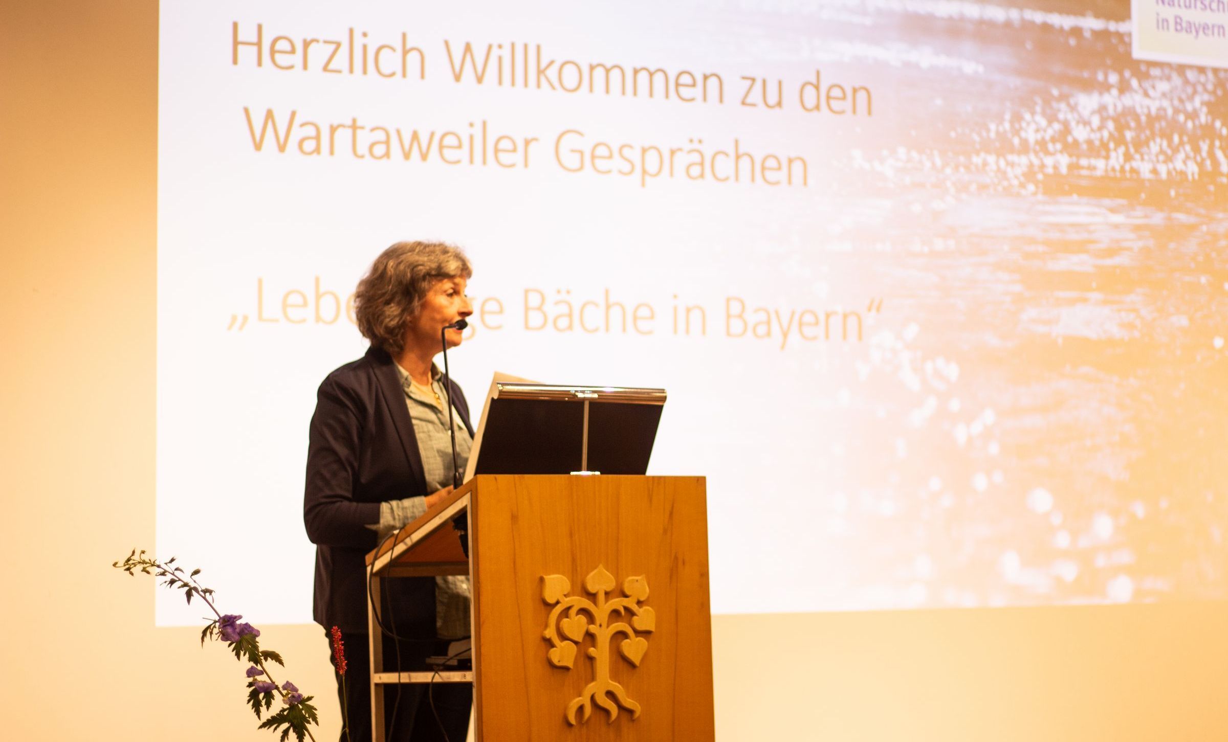 Beate Rutkowski bei den Wartaweiler Gesprächen 2025 (Foto: Hannah Meinberg)