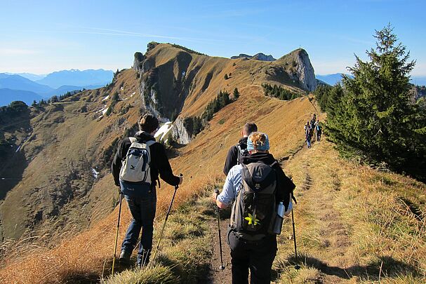Wanderer auf der Benediktenwand (Foto: Volker Eidems)