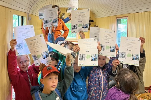 Alle Fotos der Kindergruppe von Juliane Wellmann